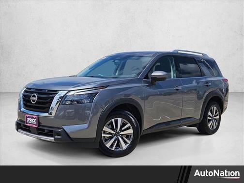 2025 Nissan Pathfinder SL 4WD