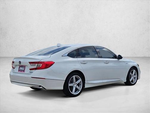 Platinum White Pearl 2022 Honda Accord Hybrid Touring