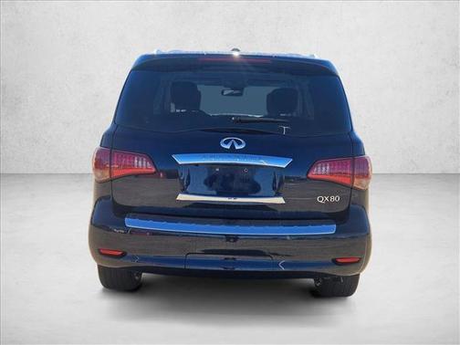 2017 INFINITI QX80 Base