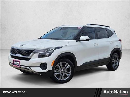 Snow White Pearl 2021 Kia Seltos S
