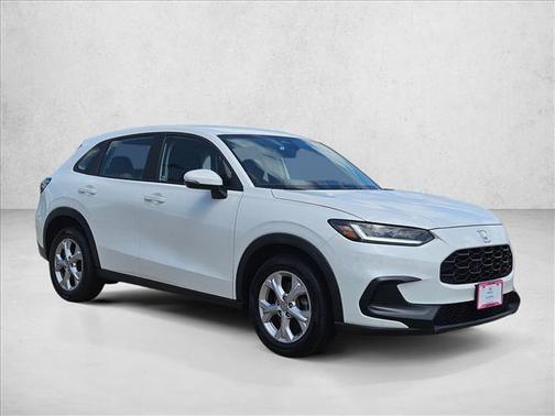 Platinum White Pearl 2023 Honda HR-V LX
