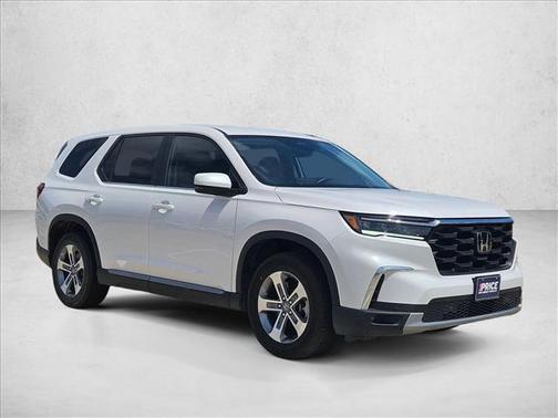 Platinum White Pearl 2023 Honda Pilot AWD EX-L 8 Passenger