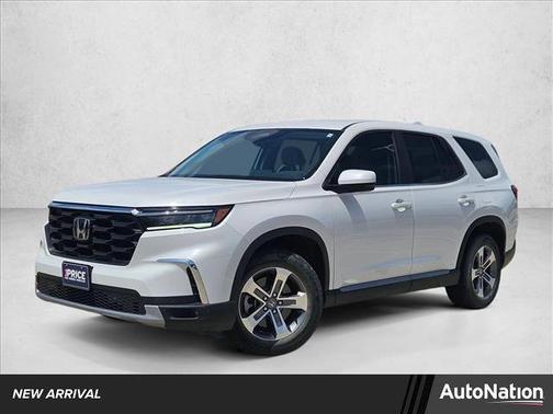 Platinum White Pearl 2023 Honda Pilot AWD EX-L 8 Passenger