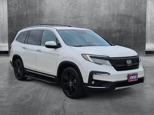 2019 Honda Pilot Touring 8-Passenger
