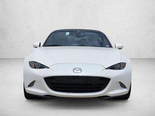 Snowflake White Pearl Mica 2022 Mazda MX-5 Miata Grand Touring