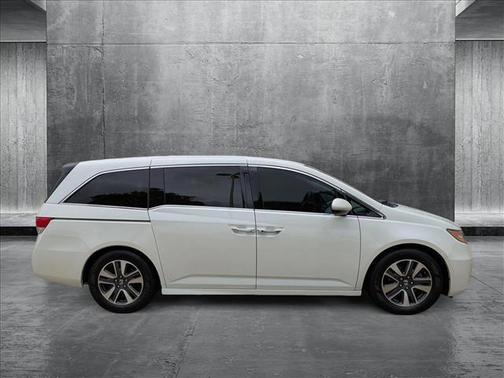 2014 Honda Odyssey Touring
