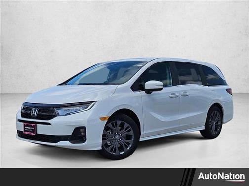 Platinum White Pearl 2026 Honda Odyssey Touring