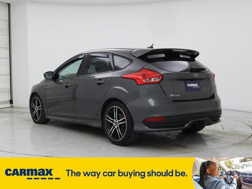 2017 Ford Focus ST