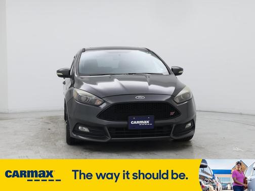 2017 Ford Focus ST