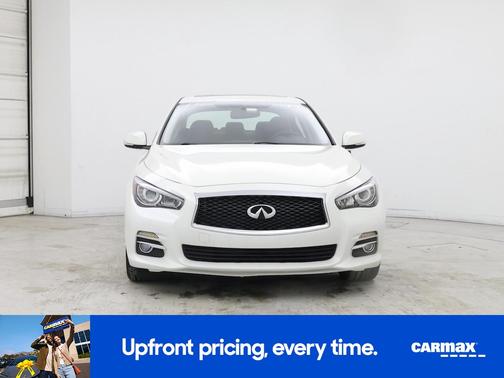 2017 INFINITI Q50 Signature