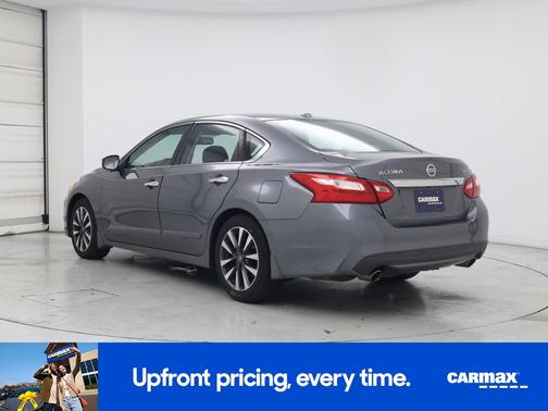 2016 Nissan Altima SV