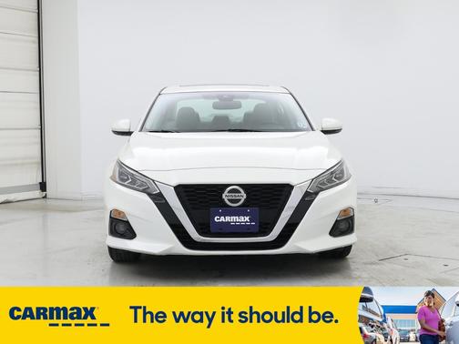 2019 Nissan Altima SV