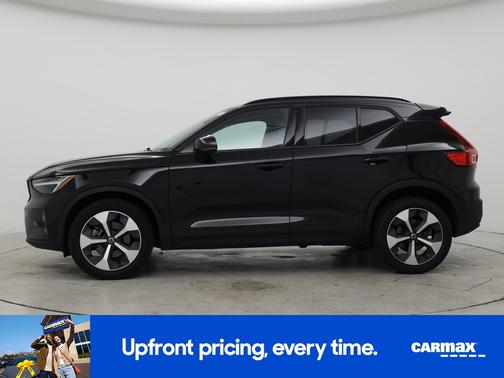 Black 2023 Volvo XC40 B5 Plus Bright Theme