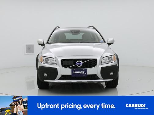 Tan 2016 Volvo XC70 T5 Platinum