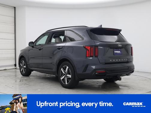 Gray 2021 Kia Sorento S