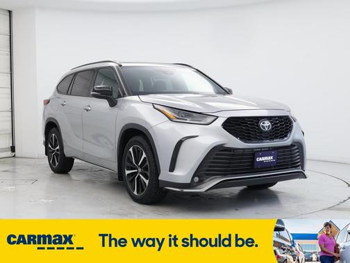 2022 Toyota Highlander XSE