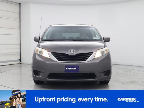 2014 Toyota Sienna LE