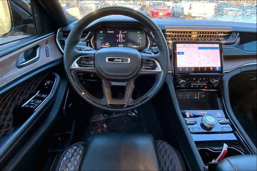 2022 Jeep Grand Cherokee 4xe Summit