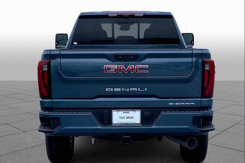 2025 GMC Sierra 2500 Denali