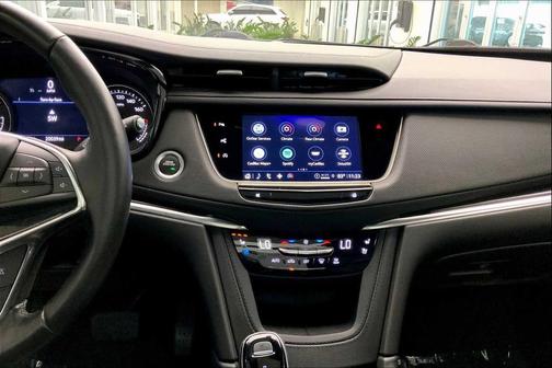 2022 Cadillac XT5 Premium Luxury