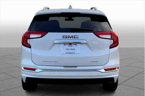 2024 GMC Terrain Denali