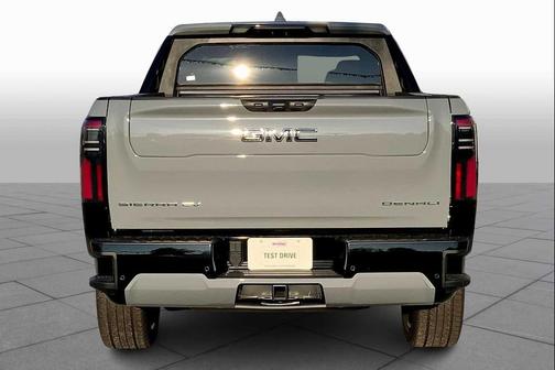 2025 GMC Sierra EV Max Range Denali