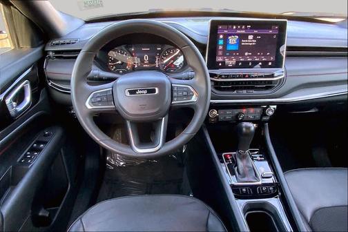 Diamond Black Crystal Pearlcoat 2024 Jeep Compass Trailhawk