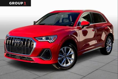 2024 Audi Q3 Premium 45 TFSI S line quattro Tiptronic