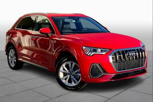 2024 Audi Q3 Premium 45 TFSI S line quattro Tiptronic