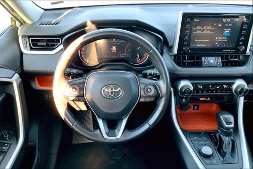 2020 Toyota RAV4 Adventure