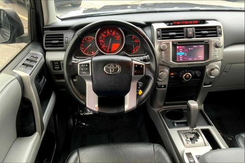 2013 Toyota 4Runner SR5