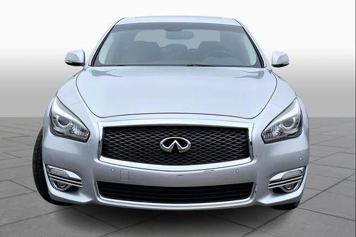 2015 INFINITI Q70 3.7