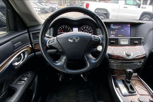 2015 INFINITI Q70 3.7