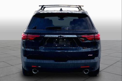 Mosaic Black Metallic 2023 Chevrolet Traverse RS