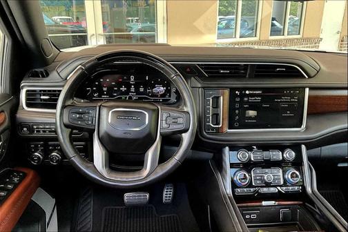 2024 GMC Yukon Denali Ultimate