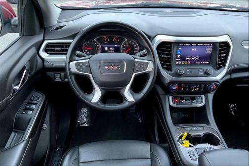 2023 GMC Acadia AWD SLT