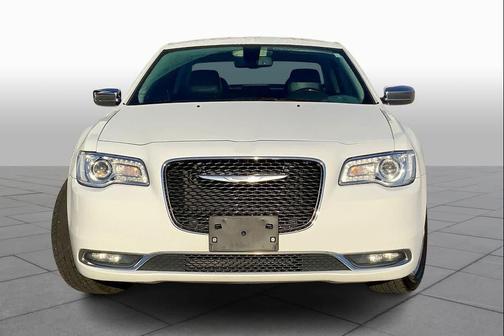 2018 Chrysler 300 Limited