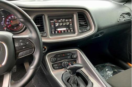 2022 Dodge Challenger SXT