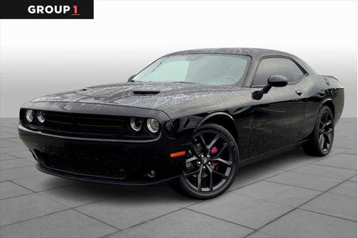 2022 Dodge Challenger SXT