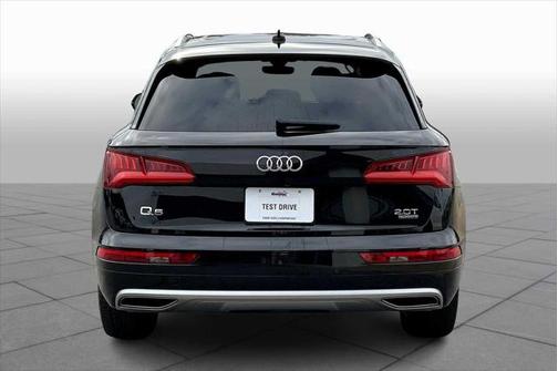 2018 Audi Q5 2.0T Premium Plus