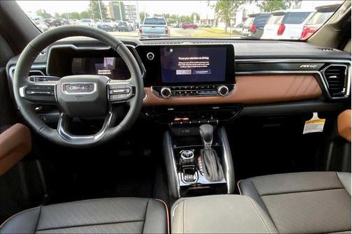 2025 GMC Canyon Base