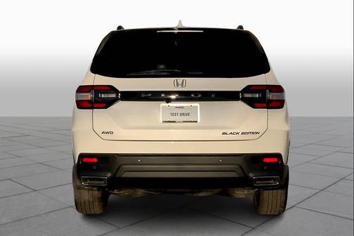 2025 Honda Pilot Black Edition