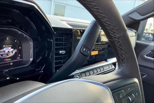 Summit White 2025 GMC Sierra 2500 SLT