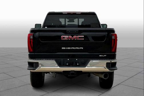 2025 GMC Sierra 2500 SLT