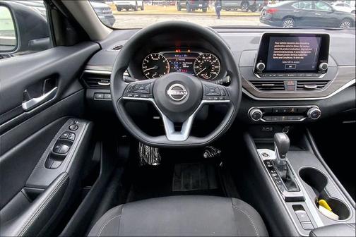 2025 Nissan Altima SV AWD