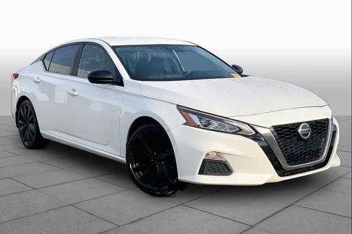 Pearl White Tricoat 2019 Nissan Altima 2.5 SR