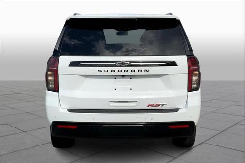 2024 Chevrolet Suburban RST