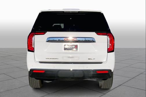 2022 GMC Yukon XL SLT