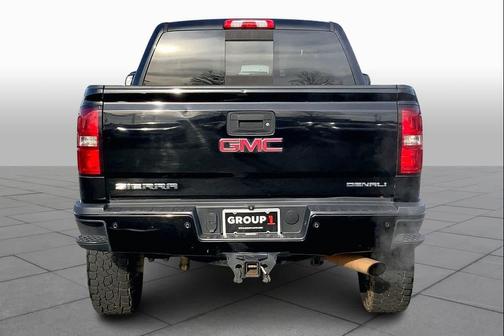 2015 GMC Sierra 2500 Denali