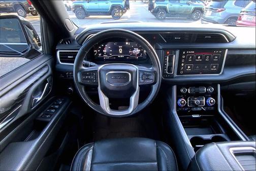 Onyx Black 2023 GMC Yukon XL Denali